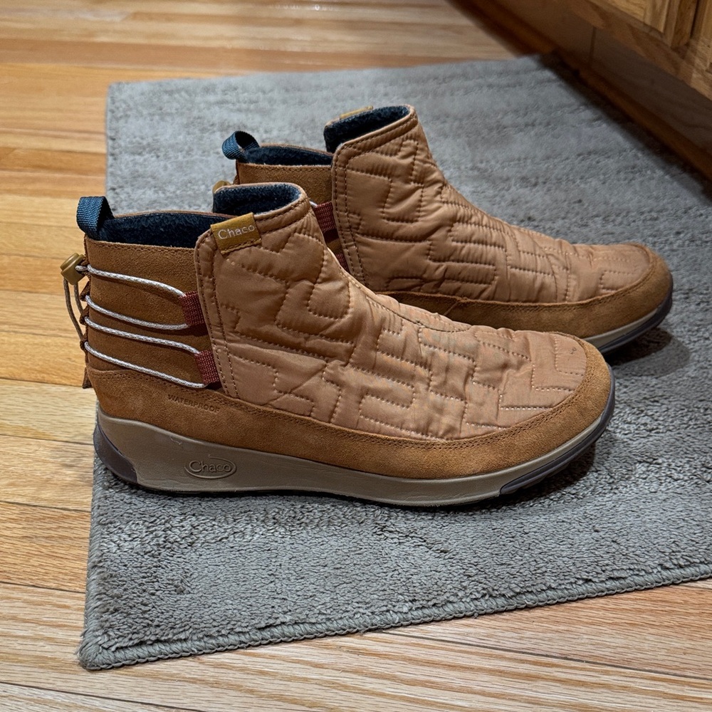 Chaco Women's Brown Quilted Ankle Boots